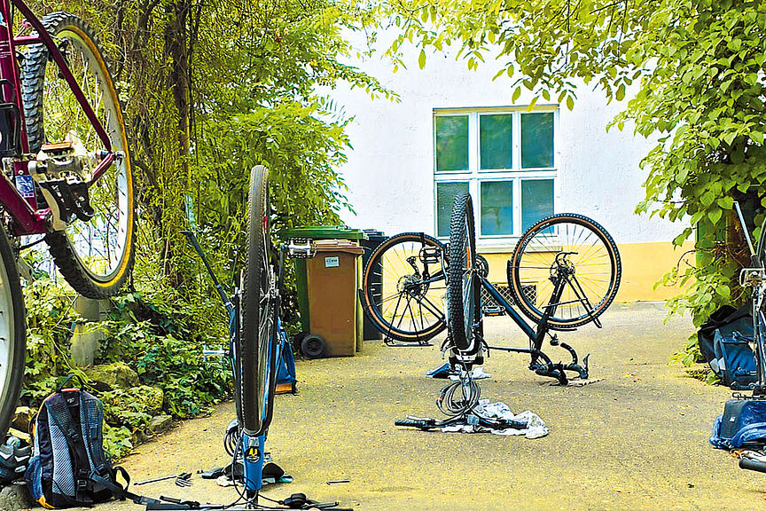 Fahrradjahr 2025 Titelseite des Jahresprogramms 2025 des ADFC Stuttgart