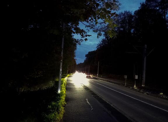 Straßenbeleuchtung abgeschaltet? Umso wichtiger ist ein Fahrrad mit guten Leuchten und Reflektoren.