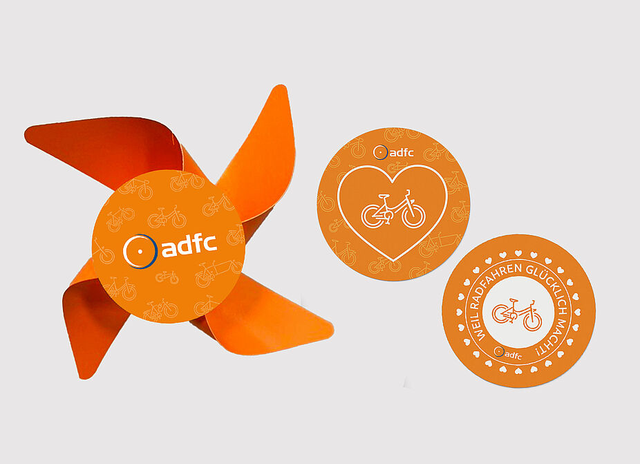ADFC-Windmühle mit Aufklebern ADFC-Windmühle mit Aufklebern